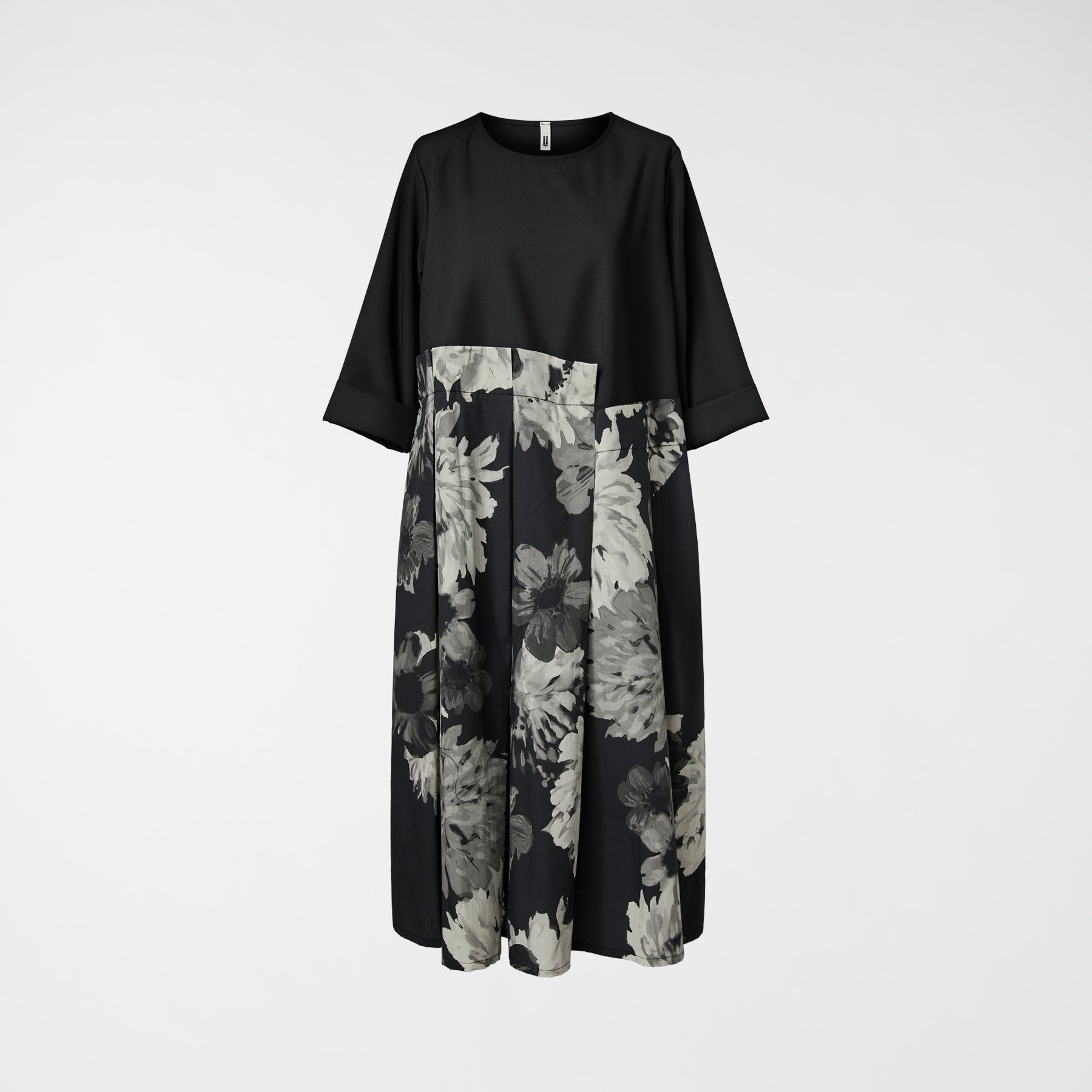 black dress with white flowers long sleeve FLOWER SKIRT DRESS