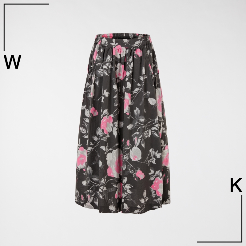 LONG SKIRT WITH FLOWERS