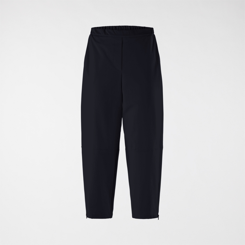 PANTALONI CON DETTAGLI...
