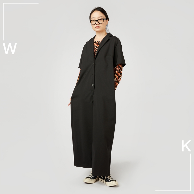 JUMPSUIT WITH REVERS COLLAR