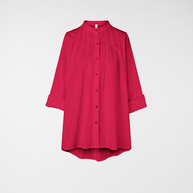 SHIRT WITH DRAWSTRING ON...