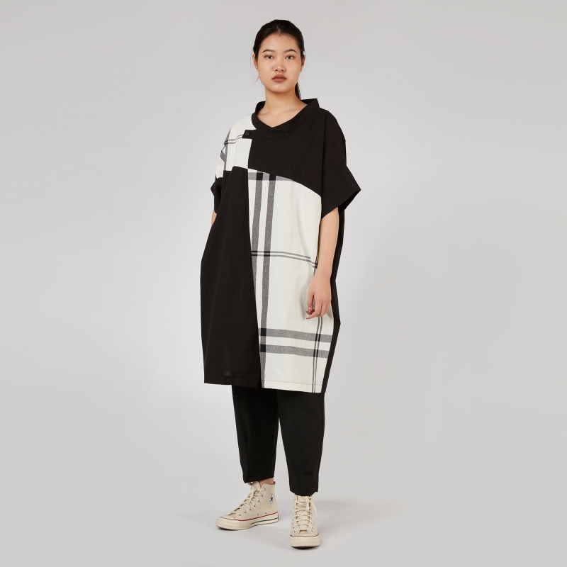 B&W TWO FABRIC OVERDRESS