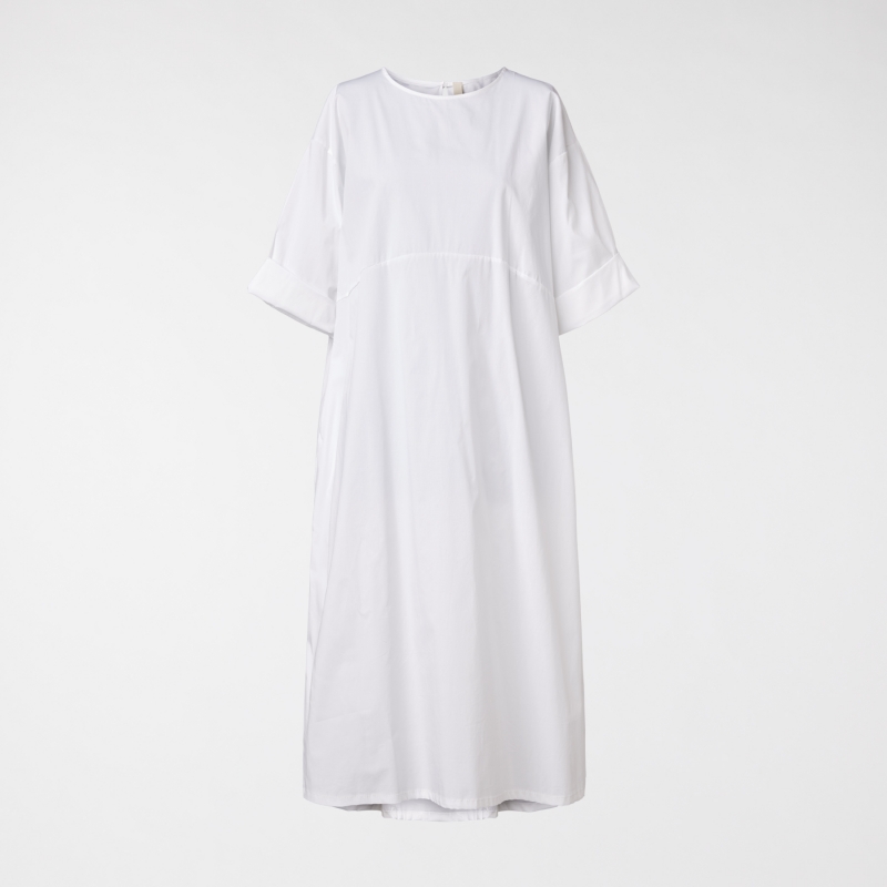 COTTON DRESS WITH PLEAT ON...