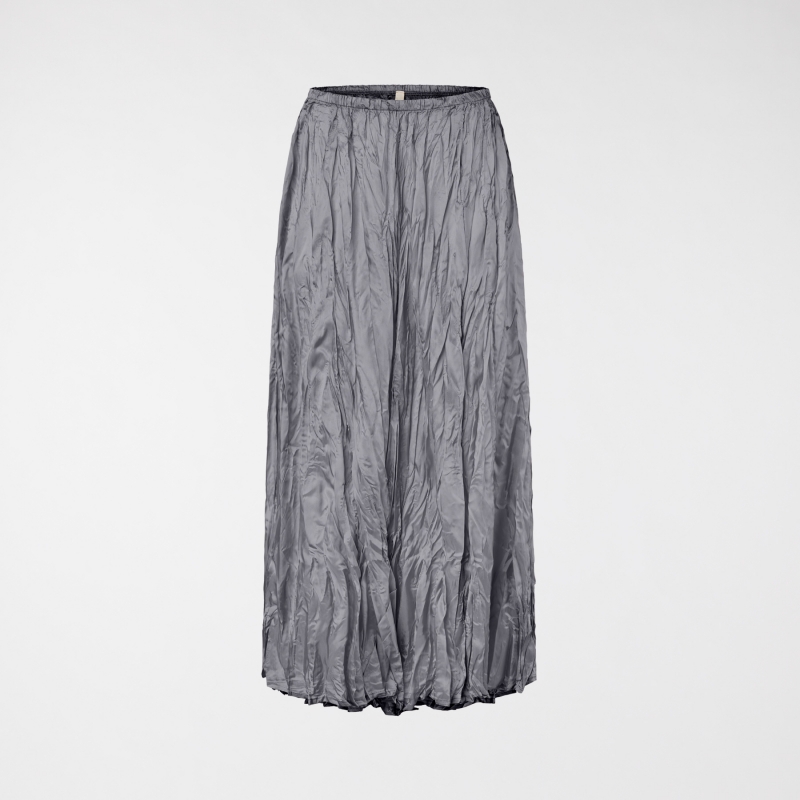 WRINKLED EFFECT SKIRT IN SHINY FABRIC