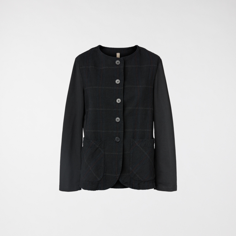 CROPPED JACKET IN DARK...