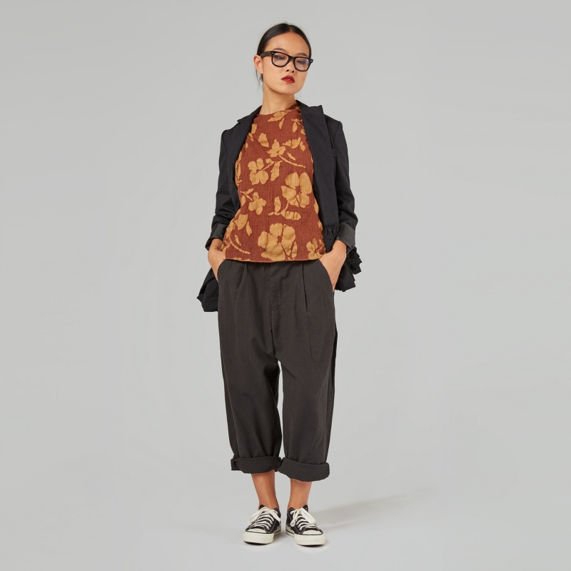BAGGY PANTS IN COTTON BLEND...
