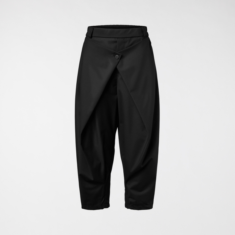 TROUSERS WITH WALLET CLOSURE