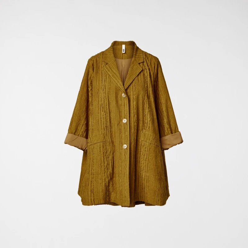 JACKET IN TEXTURED FABRIC...