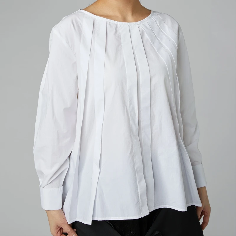 BLOUSE WITH PLEATS WHITE