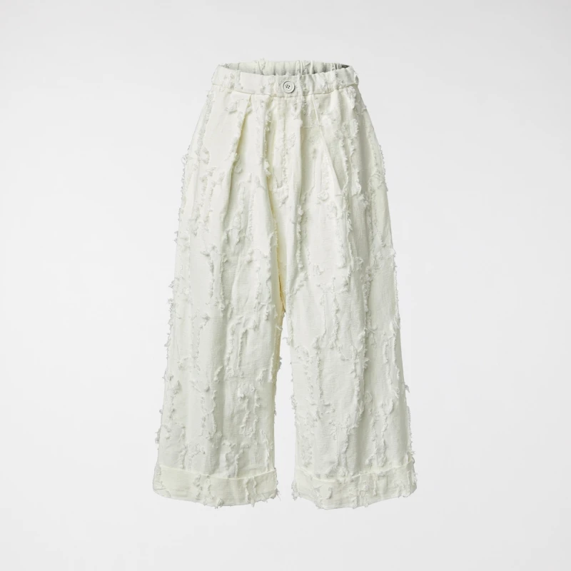 PANTALÓN RECTO EN TEJIDO...