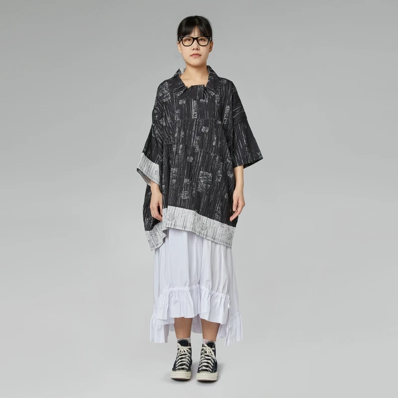 BLUSA OVER BIANCA E NERA