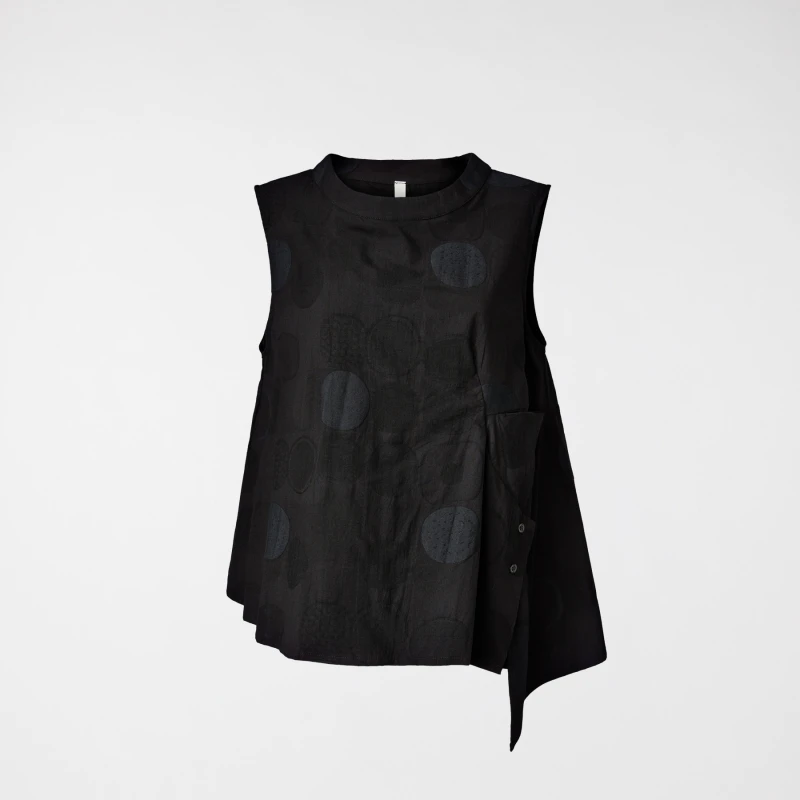 POLKA DOTS TOP WITH BUTTONS...
