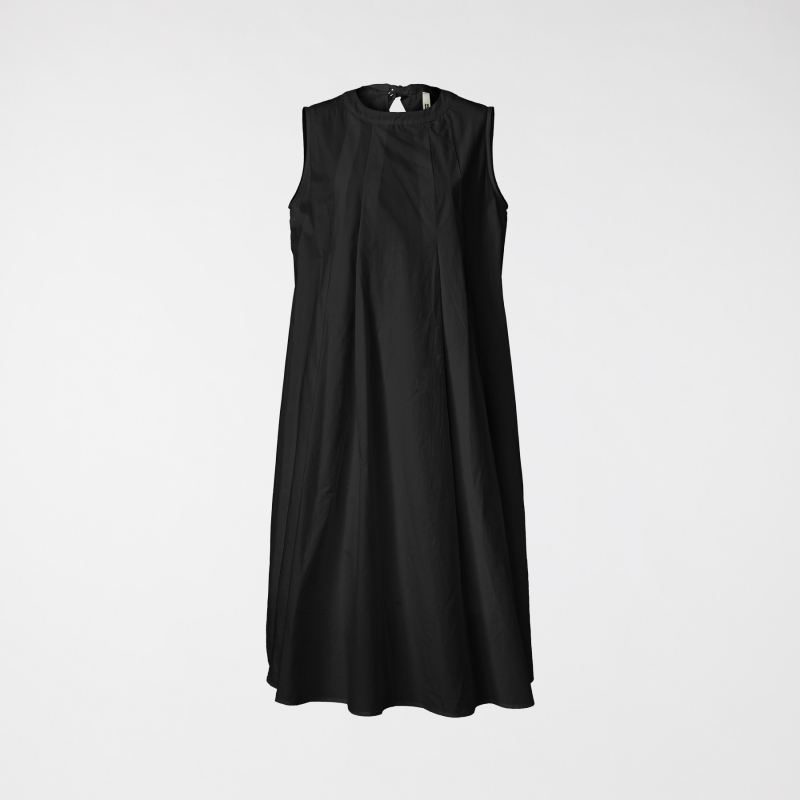 ROBE AVEC PLIS SUR LE...