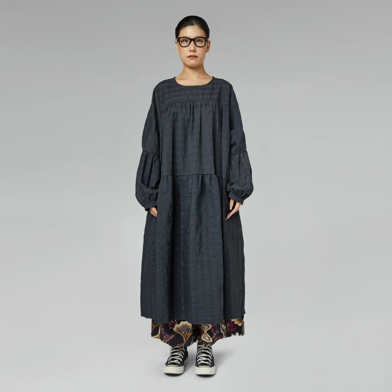MAXI VESTIDO CON MANGAS DE...