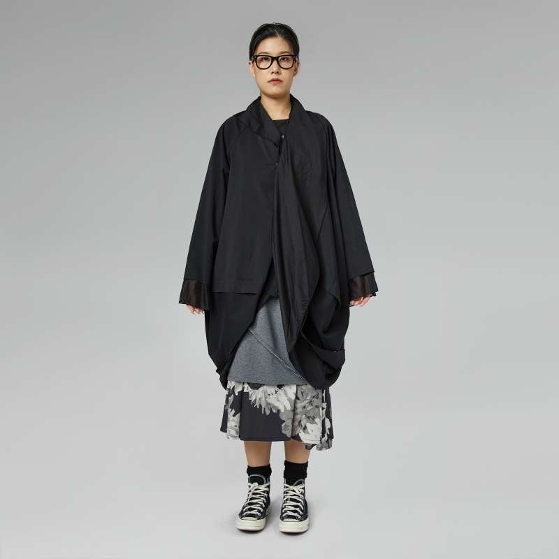 MILANO STRICKJACKE MIT VOLANT