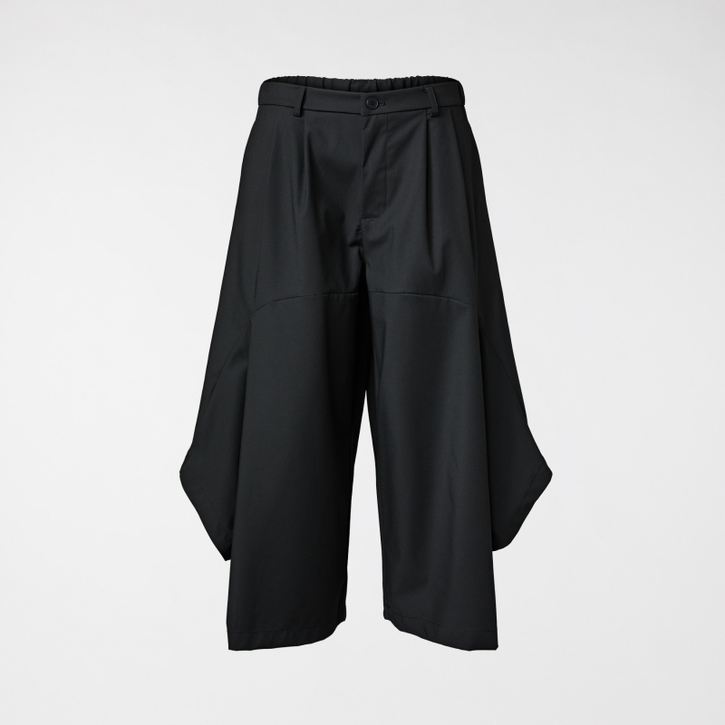 PANTALONI CON FORI LATERALI