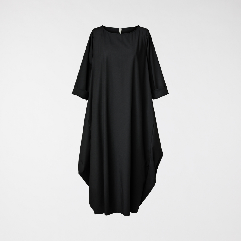 ROBE LONGUE À OEUF NOIR