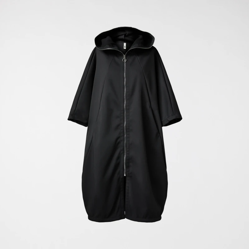 LOOSE COAT WITH BAT SLEEVES