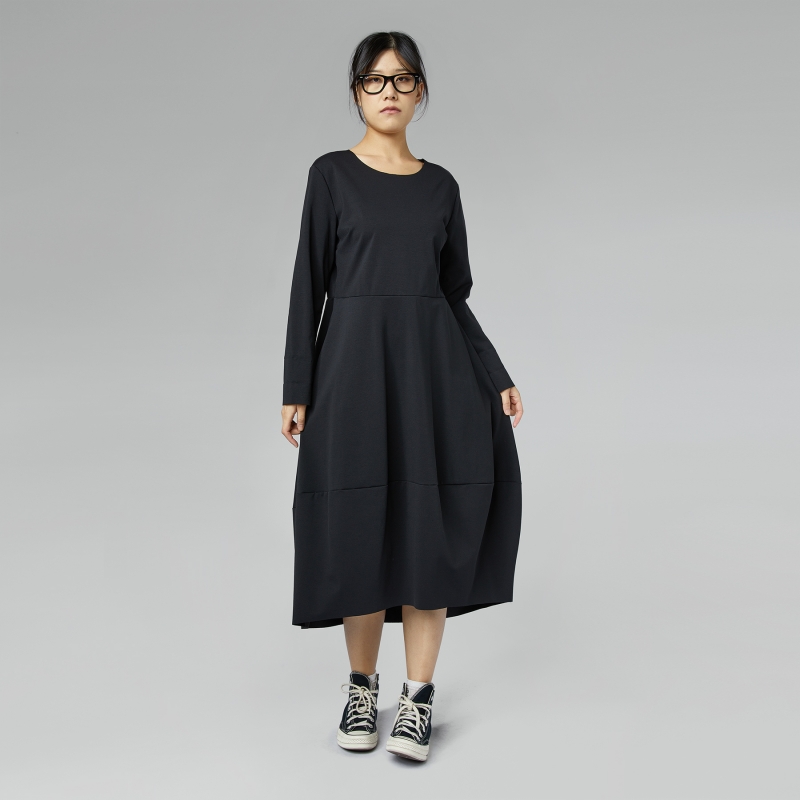 ROBE EN POINT MILAN NOIR