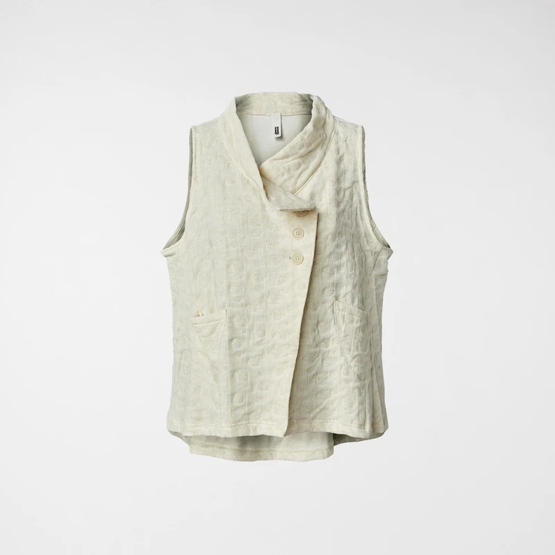 GILET MIT GOLDENEN PUNKTEN