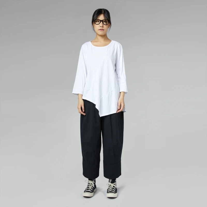 T-SHIRT ASIMMETRICA BIANCO