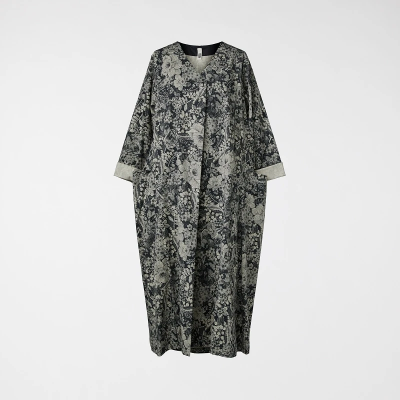 PRINTED TAPESTRY PATTERN DRESS