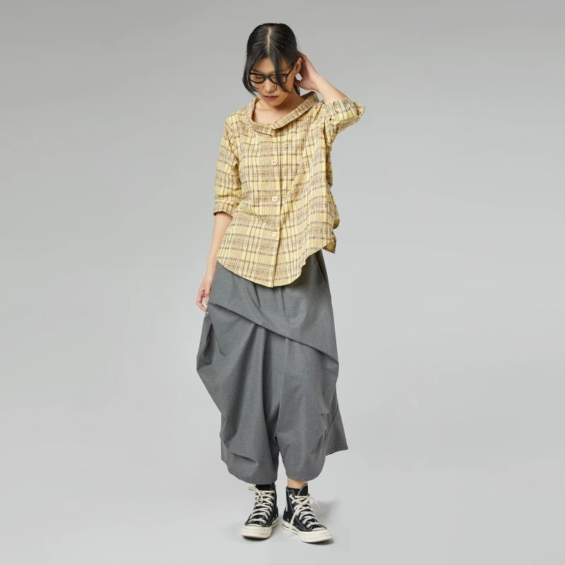 SKORT WITH GREY PLEATS