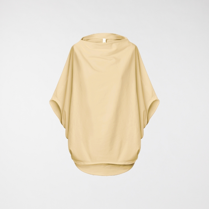 MAGLIA CON MANICHE CORTE A...