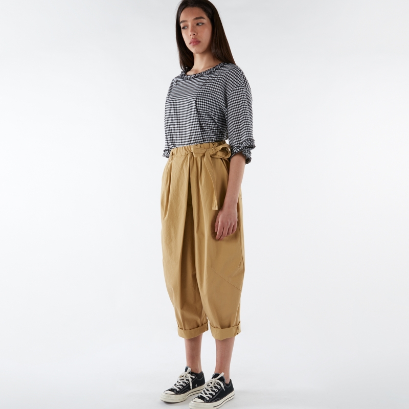 BAGGY TROUSERS WITH BOW
