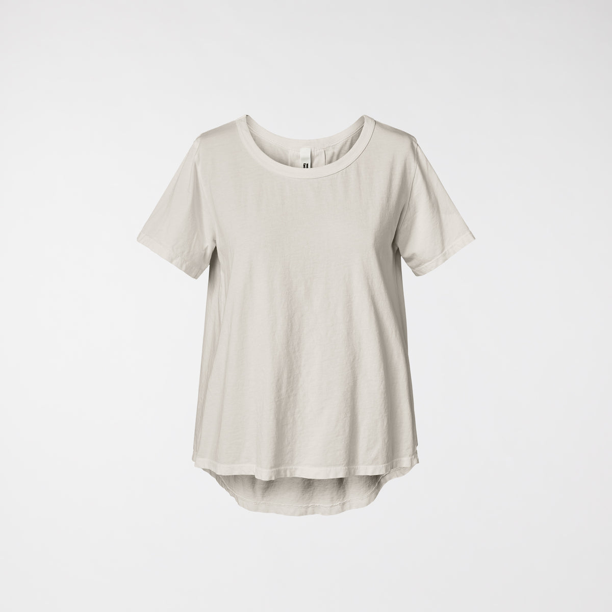 T-SHIRT BASIC A MANICHE CORTE