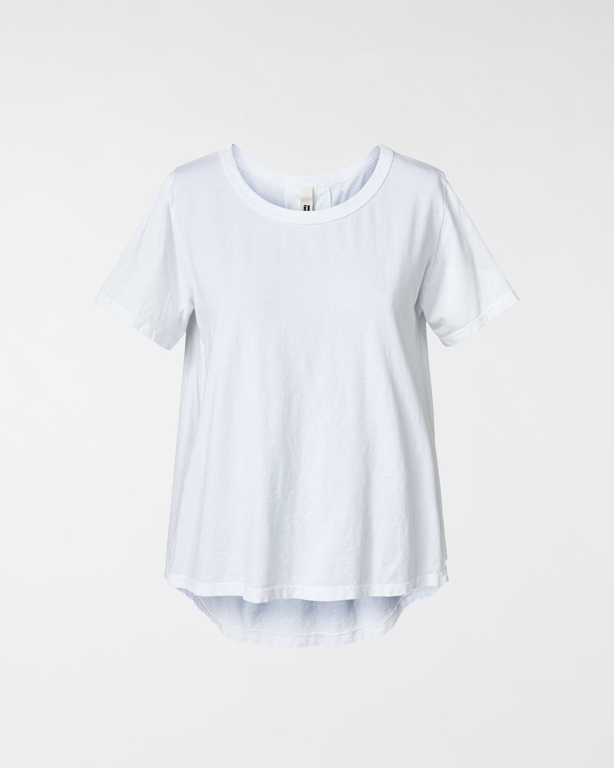 T-SHIRT BASIC A MANICHE CORTE