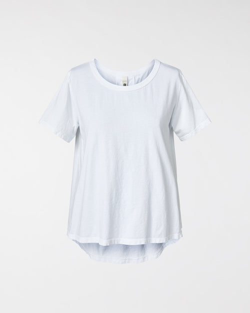 T-SHIRT BASIC A MANICHE CORTE