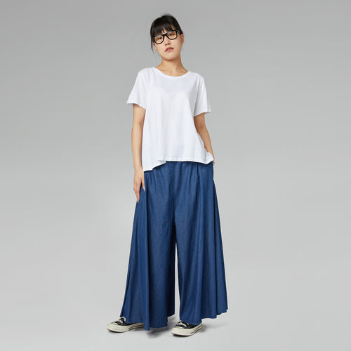 T-SHIRT BASIC A MANICHE CORTE