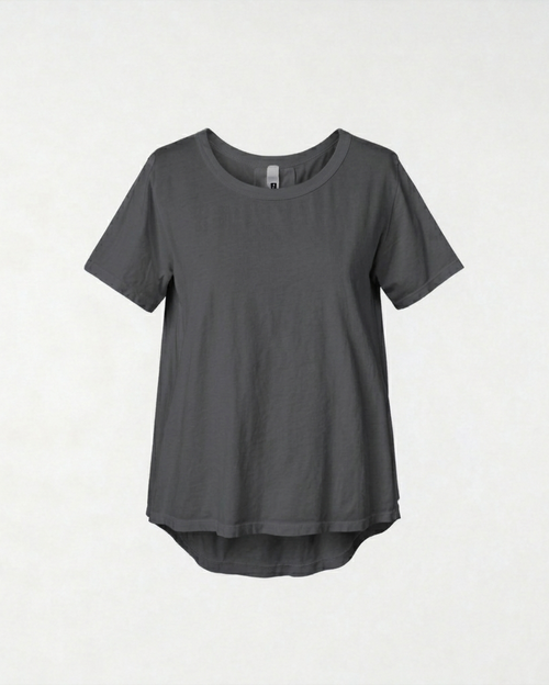 BASIC SHORT-SLEEVED T-SHIRT