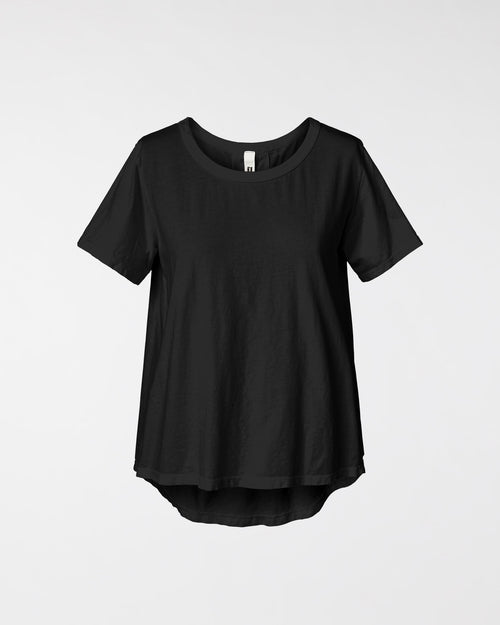 T-SHIRT BASIC A MANICHE CORTE