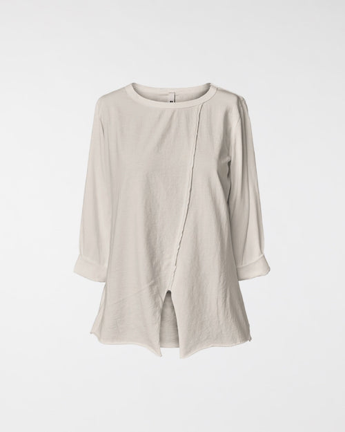 T-SHIRT WITH SLIT