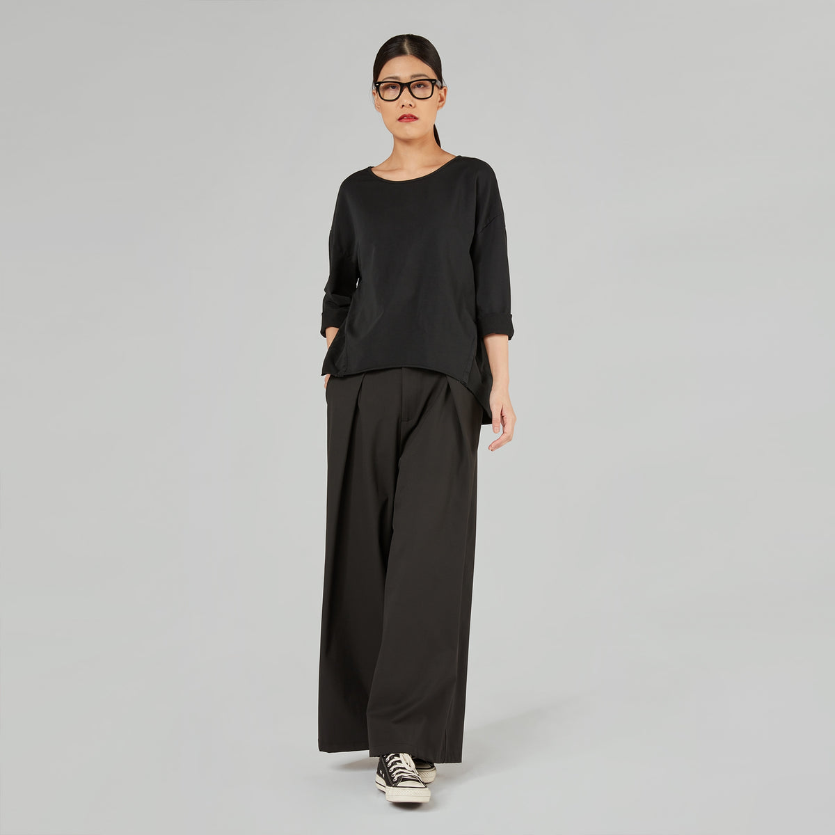 SWEATSHIRT WITH BACK SPLIT