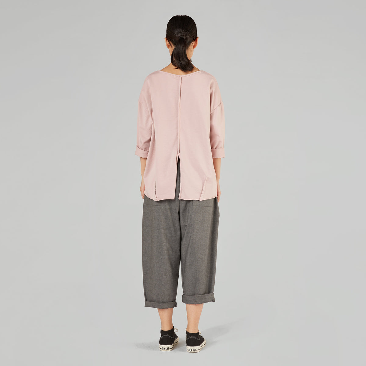 SWEATSHIRT WITH BACK SPLIT