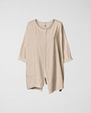 T-SHIRT MIT KLEINER TASCHE