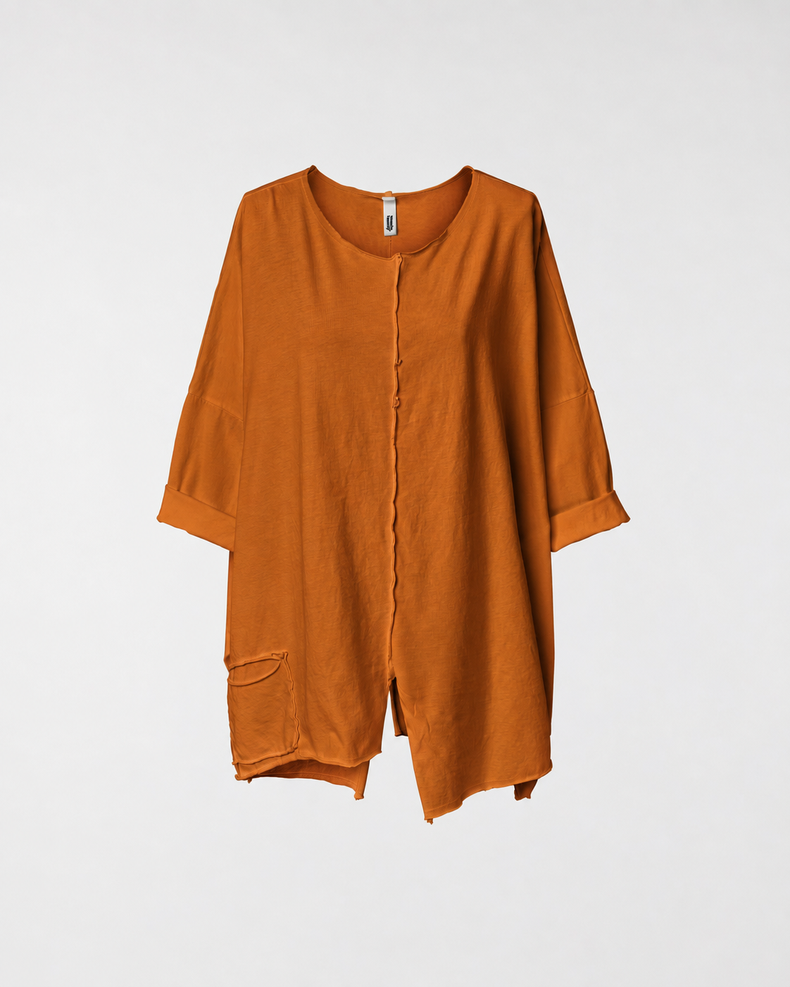 T-SHIRT MIT KLEINER TASCHE