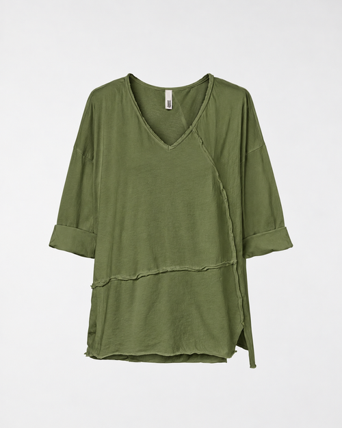 RAW CUT T-SHIRT WITH V NECKLINE