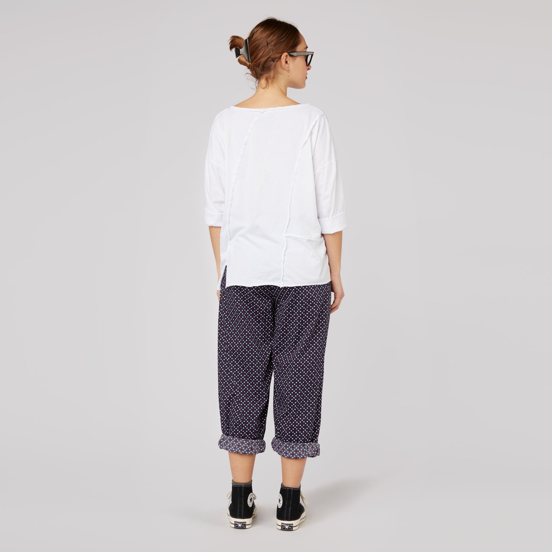 RAW CUT T-SHIRT WITH V NECKLINE