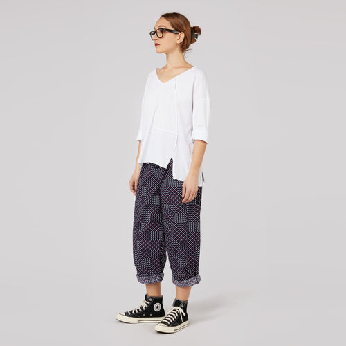 RAW CUT T-SHIRT WITH V NECKLINE