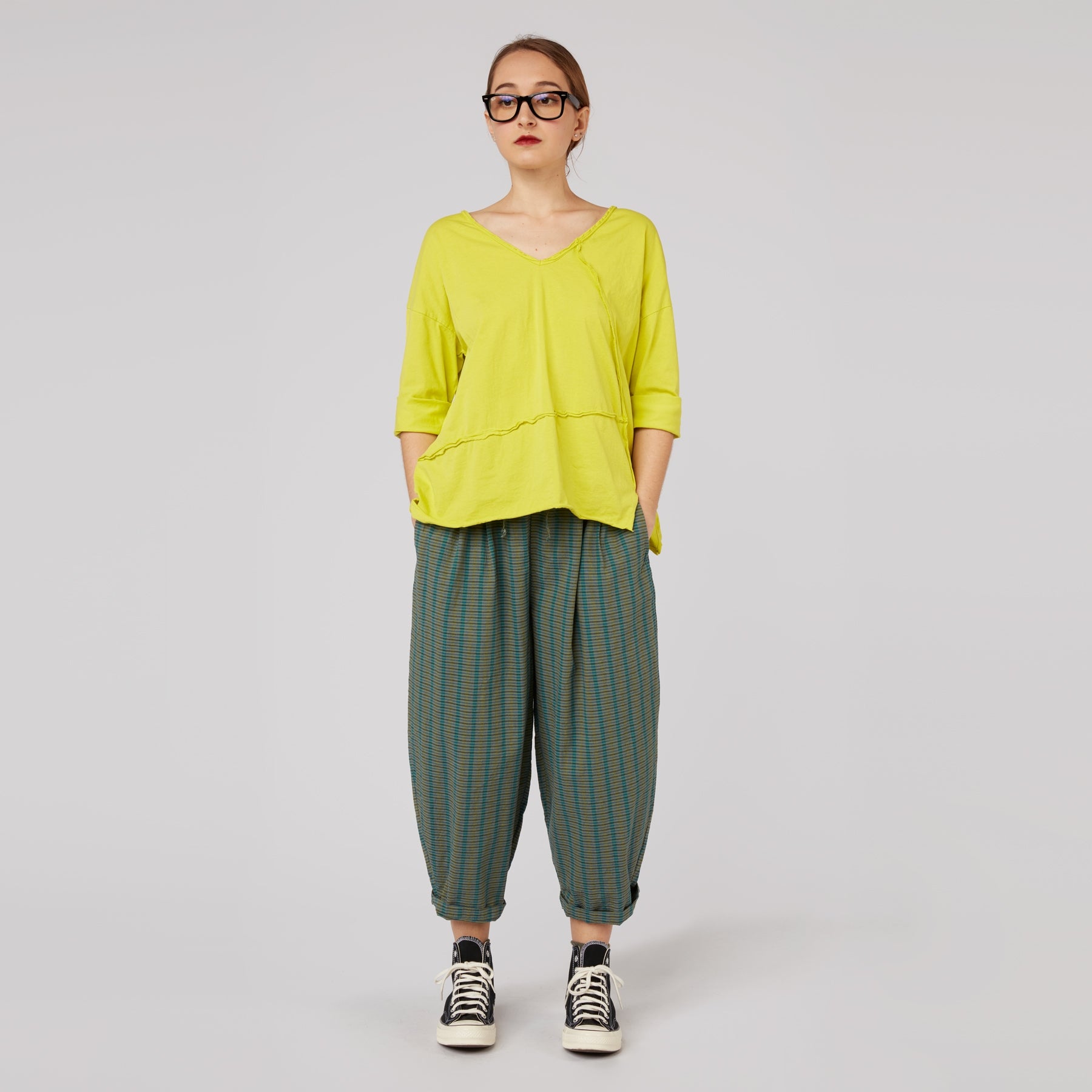 RAW CUT T-SHIRT WITH V NECKLINE