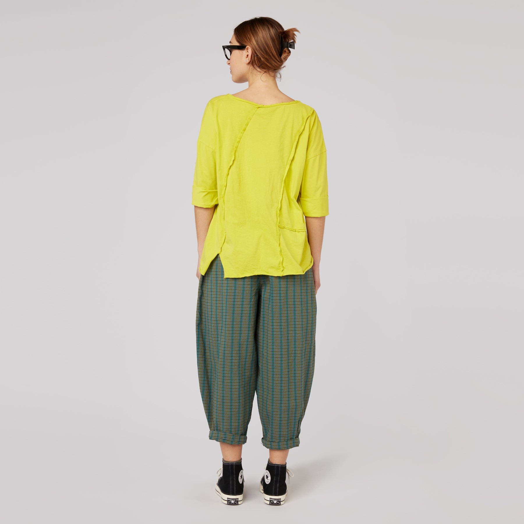 RAW CUT T-SHIRT WITH V NECKLINE