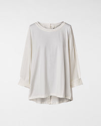 T-SHIRT WITH BUTTONS ON THE BACK