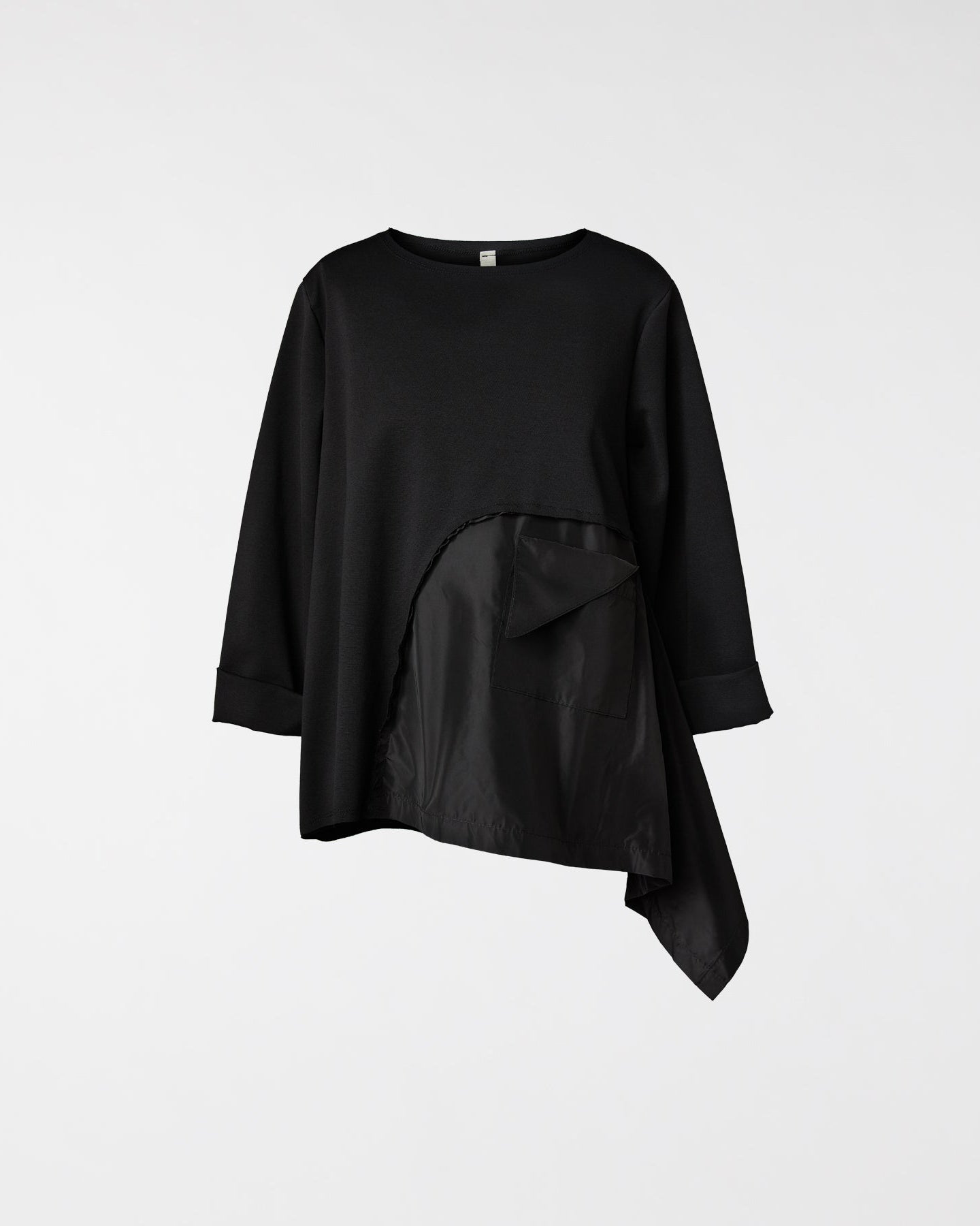 BLUSA CON DETALLE DE TAFETÁN