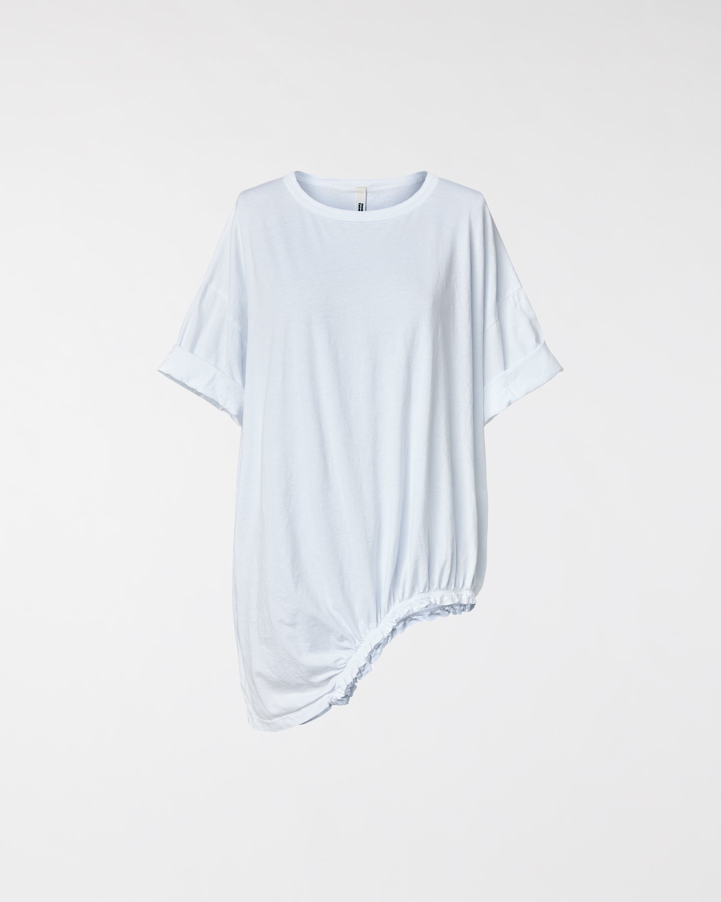T-SHIRT MIT GUMMIBAND AM SAUM