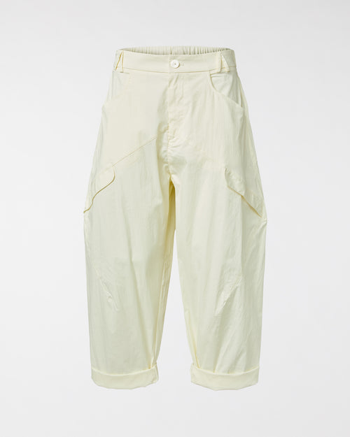 PANTALONES CON SOLAPAS
