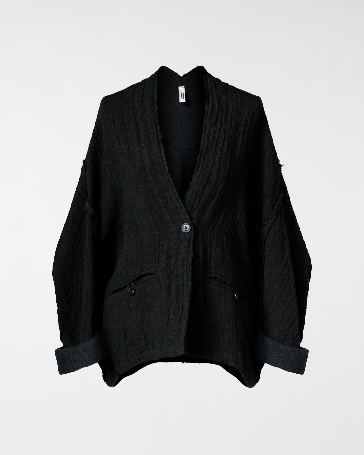 GEPRÄGTE SCHWERE JACKE